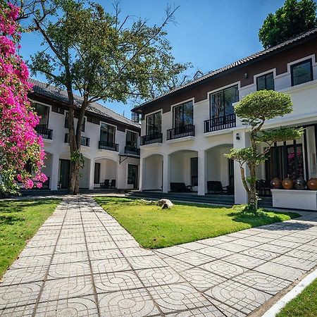 Ven Ven Hotel Ho Coc Bagian luar foto