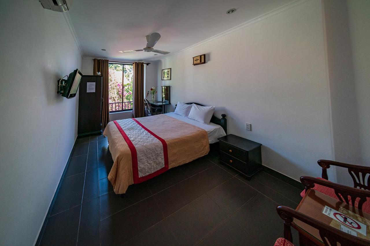 Ven Ven Hotel Ho Coc Bagian luar foto
