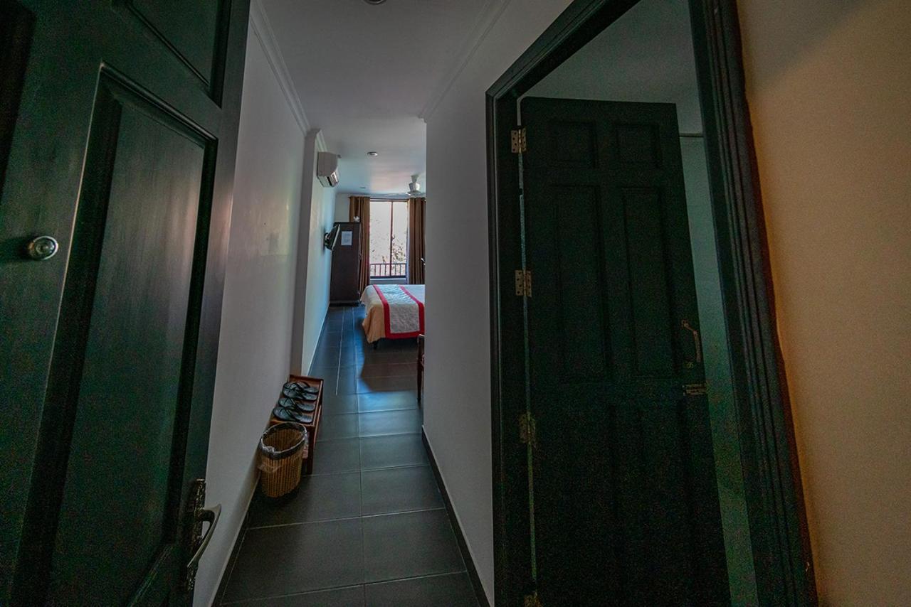 Ven Ven Hotel Ho Coc Bagian luar foto