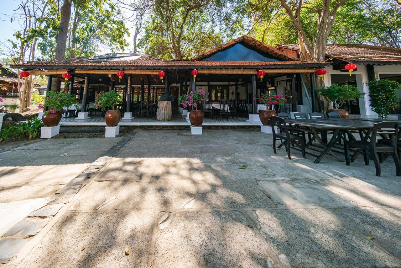 Ven Ven Hotel Ho Coc Bagian luar foto